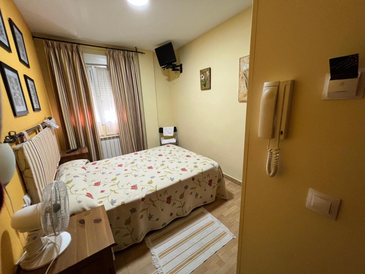Hostal La Colmena Vicolozano Kültér fotó