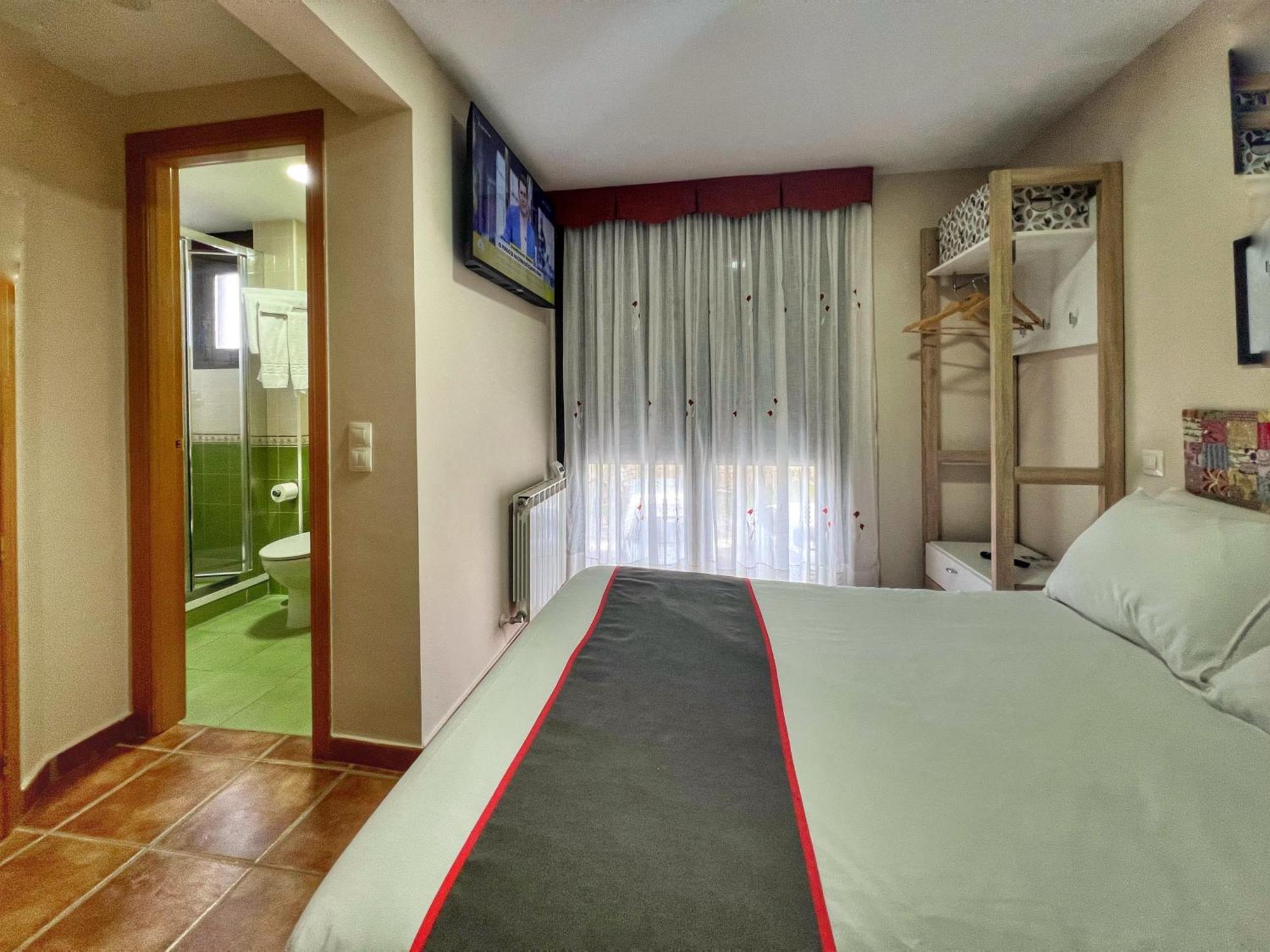 Hostal La Colmena Vicolozano Kültér fotó