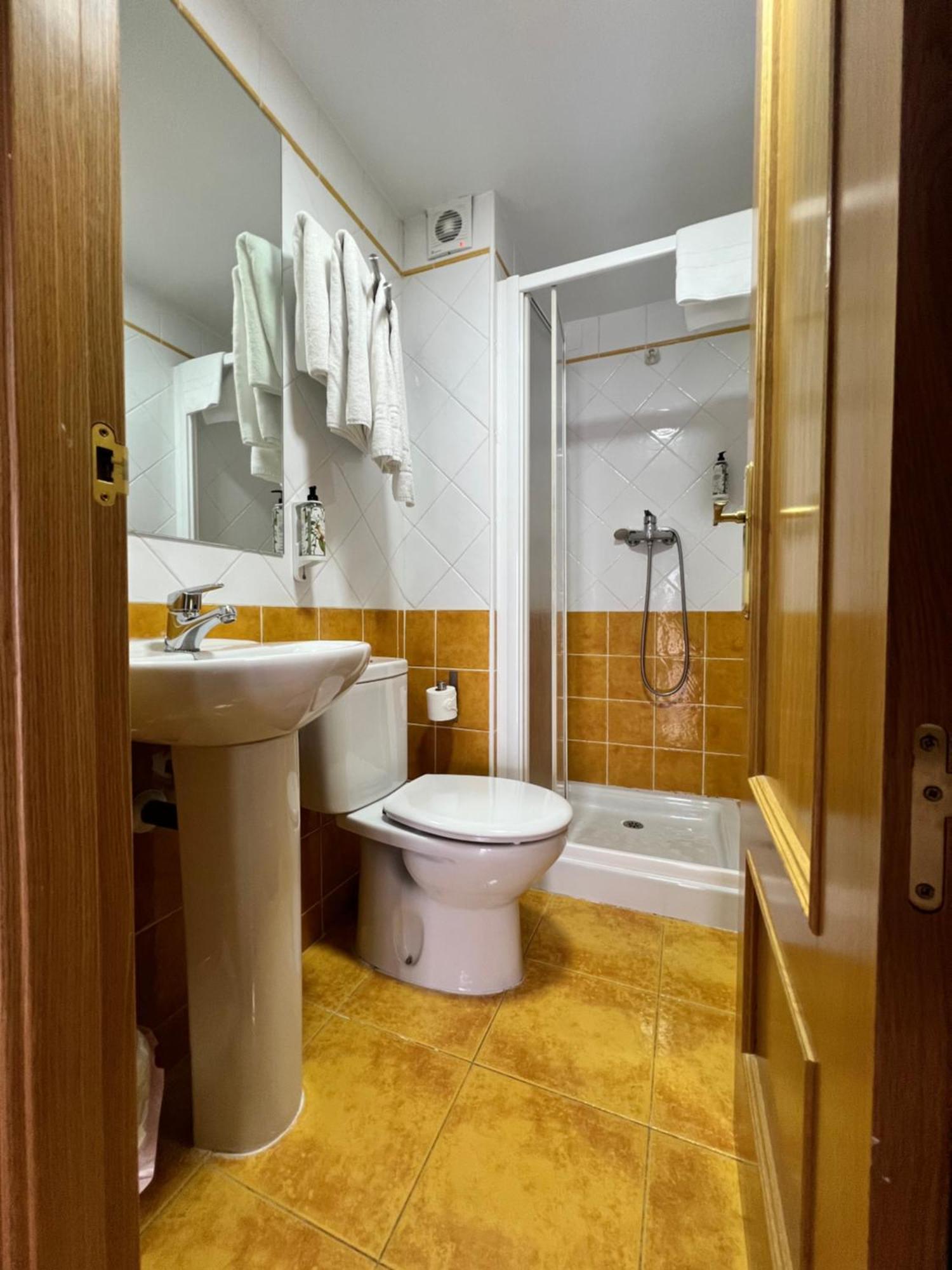 Hostal La Colmena Vicolozano Kültér fotó