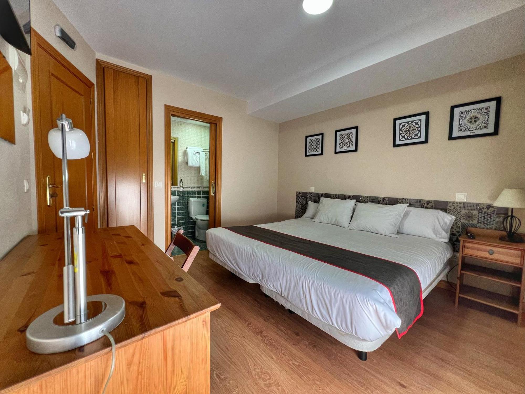 Hostal La Colmena Vicolozano Kültér fotó