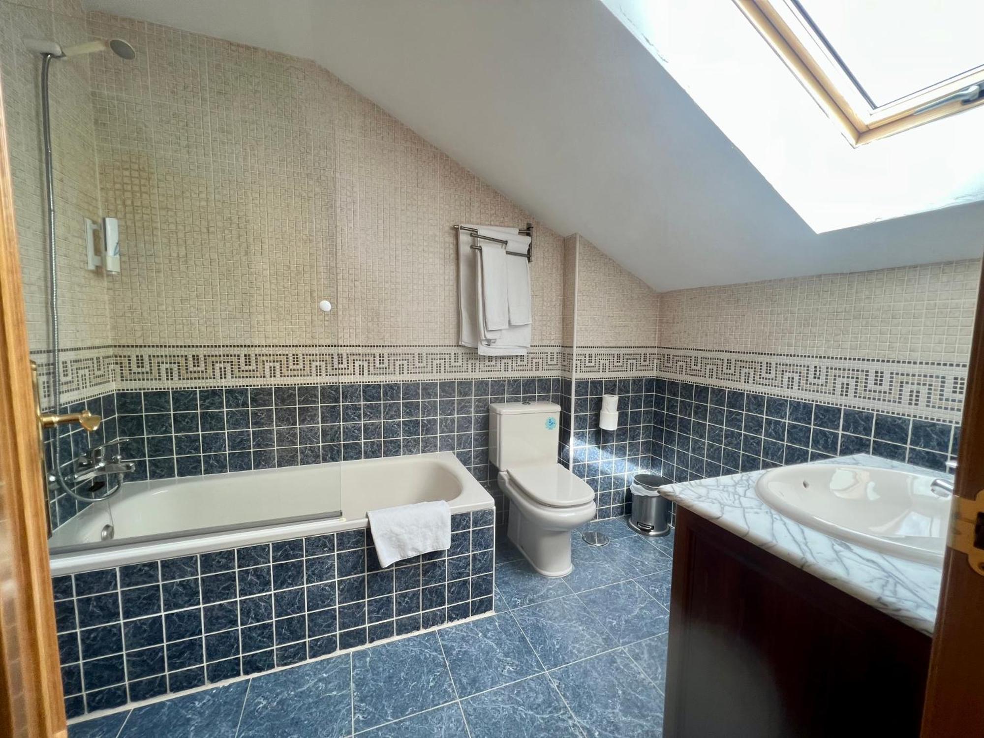 Hostal La Colmena Vicolozano Kültér fotó
