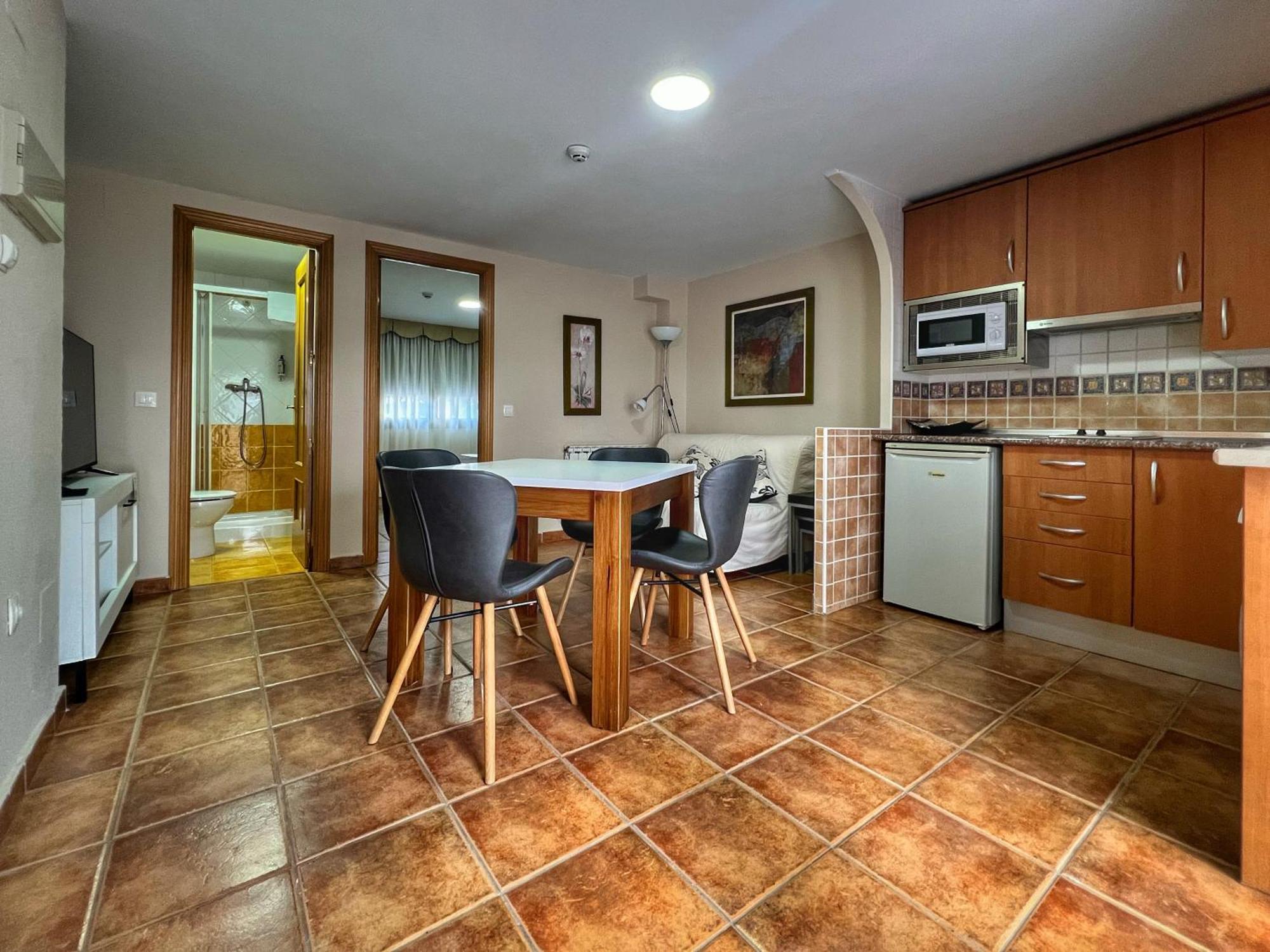 Hostal La Colmena Vicolozano Kültér fotó