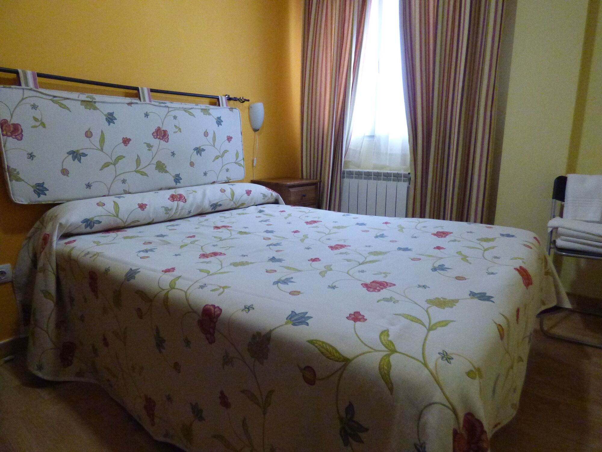 Hostal La Colmena Vicolozano Kültér fotó
